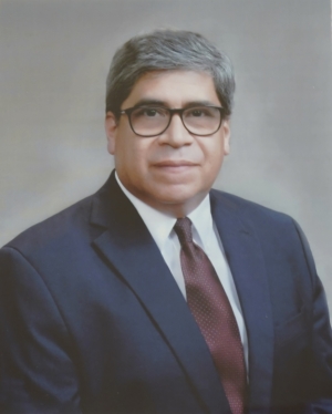 Dr. Francisco Bosques Padilla 