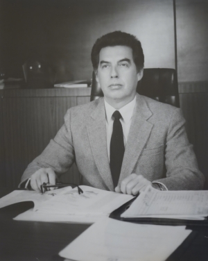 Dr. Norberto Treviño García Manzo